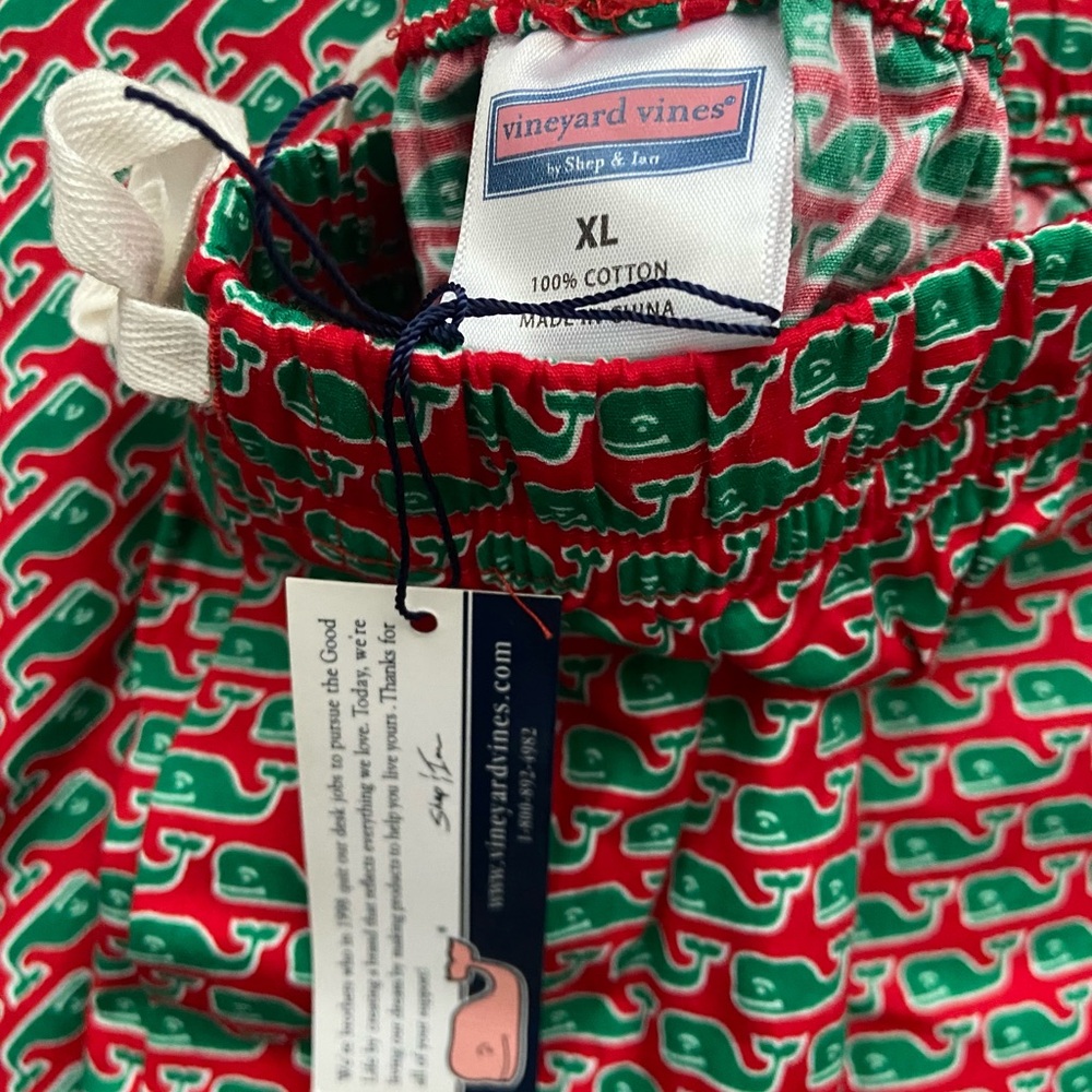Vineyard Vines holiday PJ pants Men’s XL NWT Stance socks